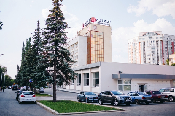Отель Azimut